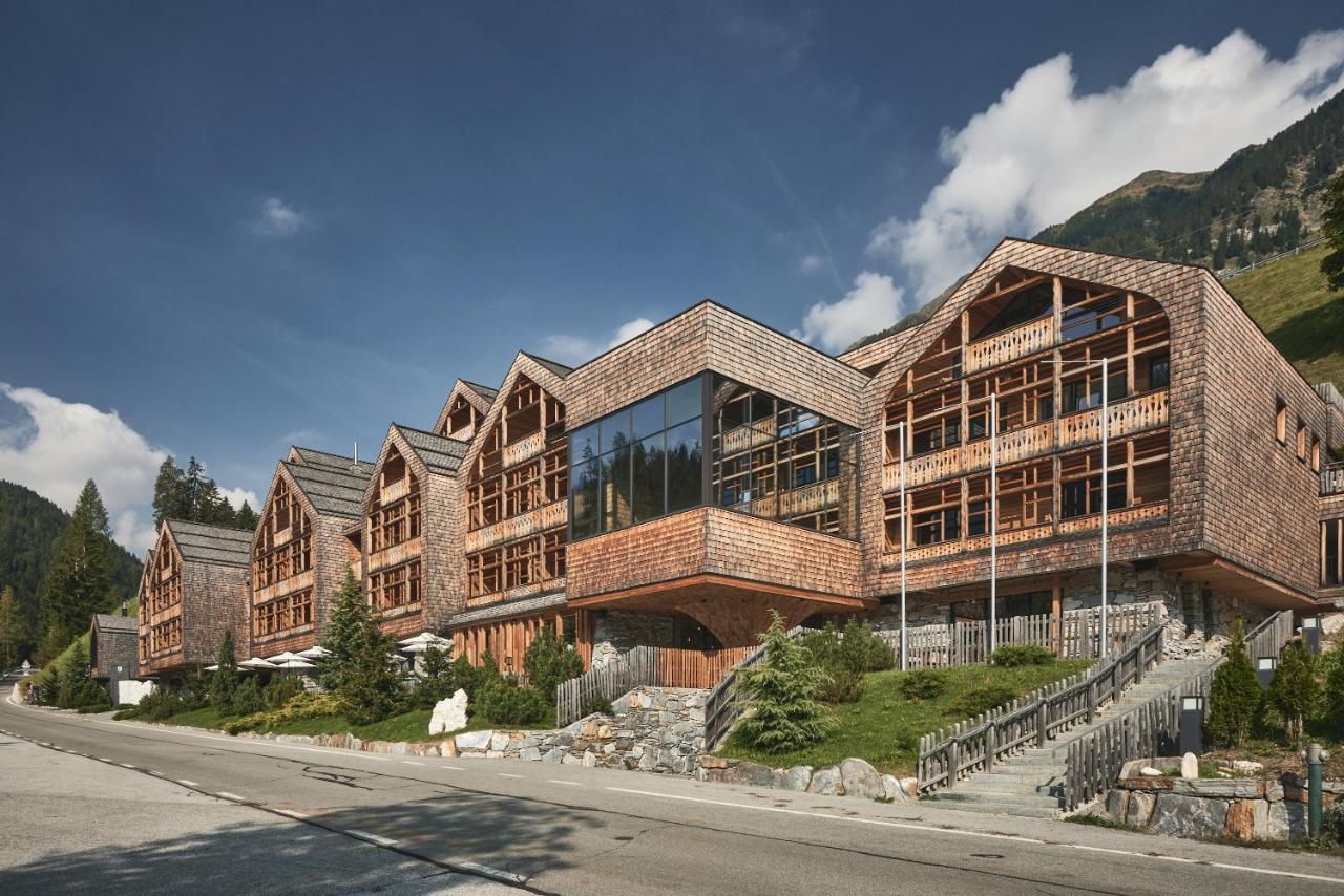 Tenne Lodges Racines Esterno foto