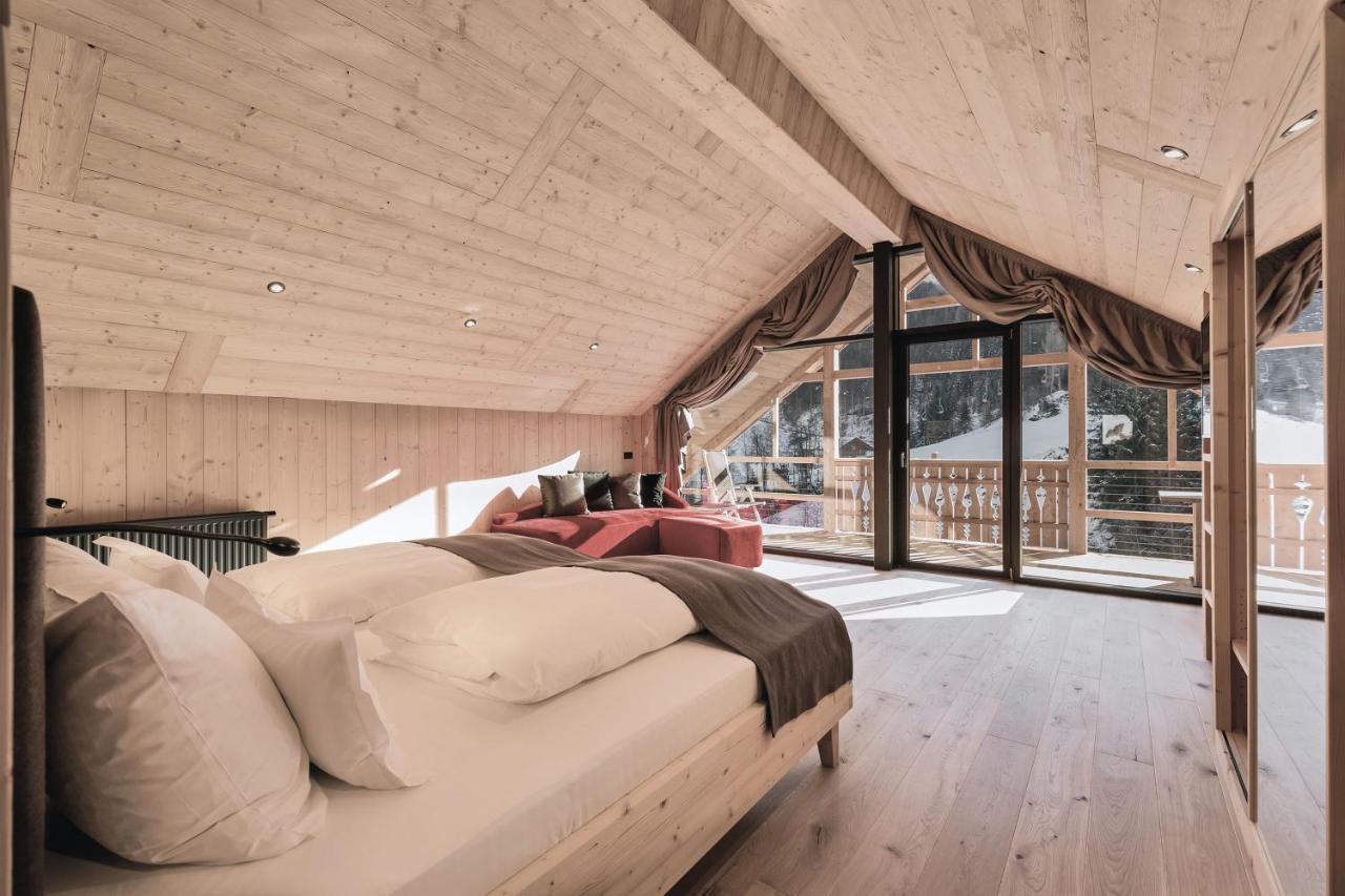 Tenne Lodges Racines Esterno foto
