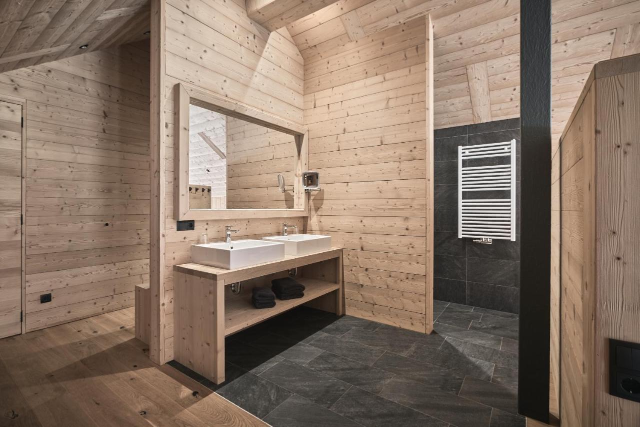 Tenne Lodges Racines Esterno foto