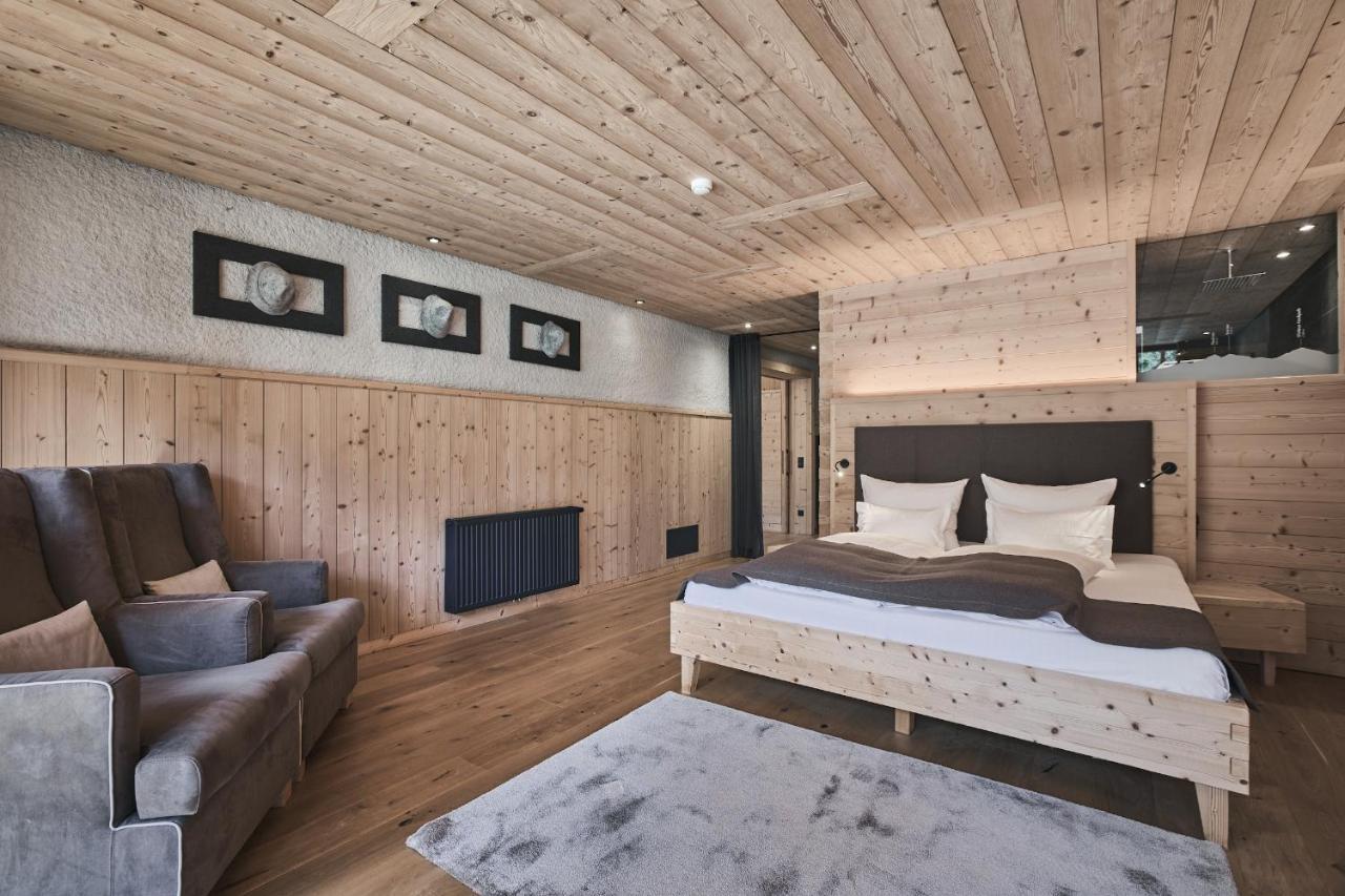 Tenne Lodges Racines Esterno foto