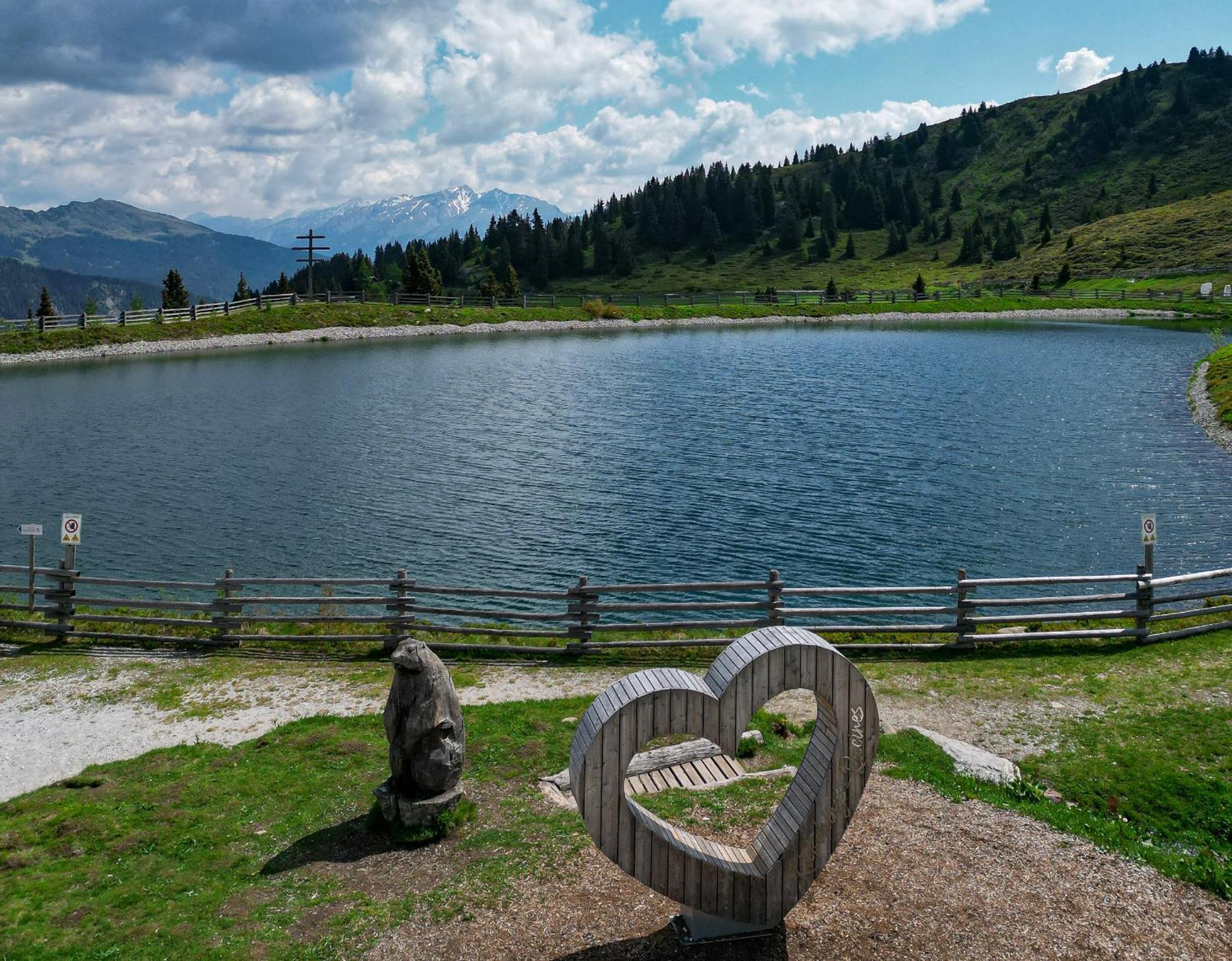 Tenne Lodges Racines Esterno foto